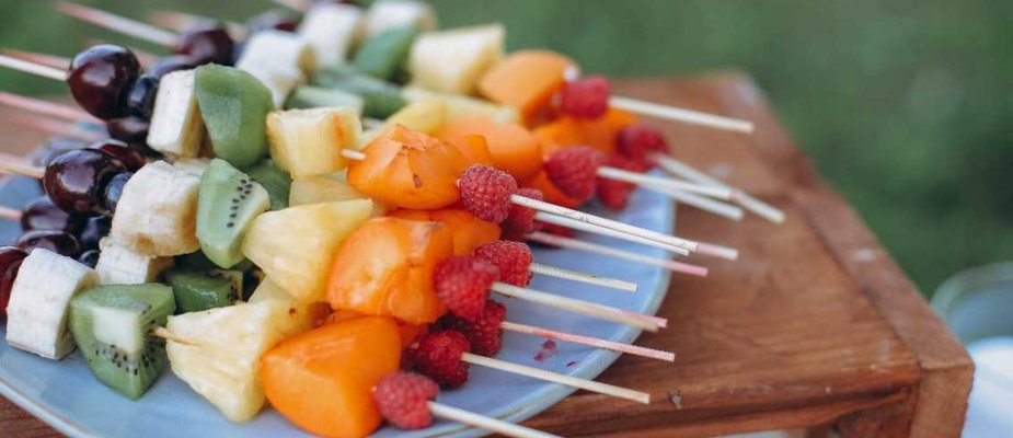 Espetinho de frutas: Receitas e ideias para uma dieta saudável!