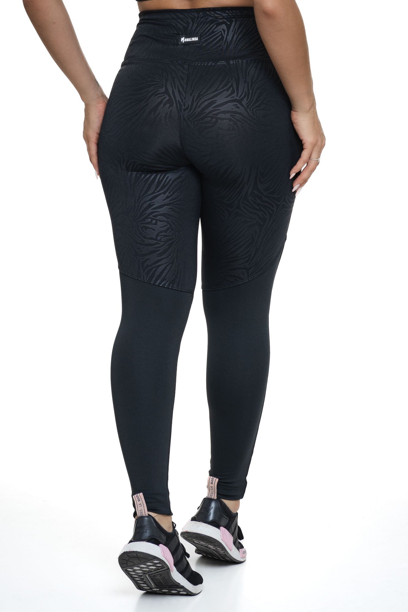 Calça Legging Preta Texturizada Action com alta cobertura