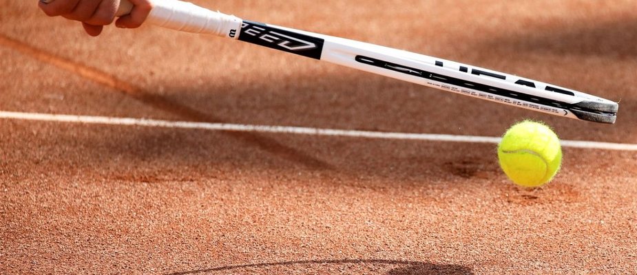Como escolher raquete de beach tennis? Dicas que fazem toda a diferença!