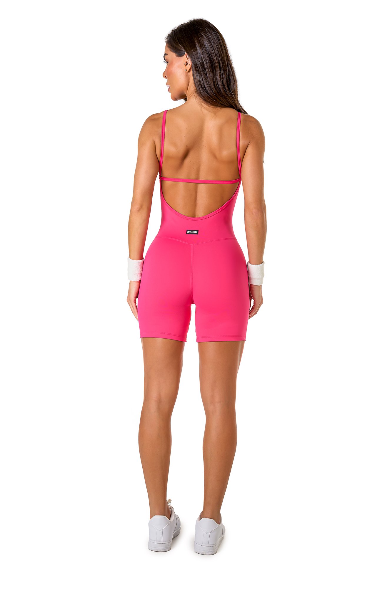 Macaquinho básico rosa em poliamida, projetado para conforto e mobilidade, ideal para treinos com estilo e praticidade.