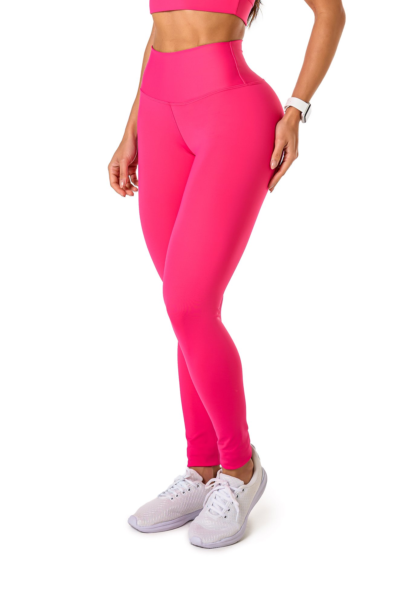 Legging básica rosa em poliamida, projetado para conforto e mobilidade, ideal para treinos com estilo e praticidade.