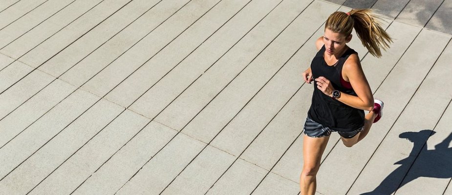 Qual o melhor tênis para correr? Manalina Te Ajuda!